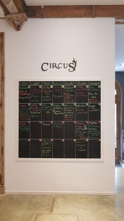 Circus Hostel&hotel Hostal